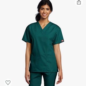 Dickies Women’s Scrub Top and Pant Set